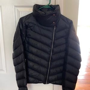 Women’s Patagonia moto puffer jacket